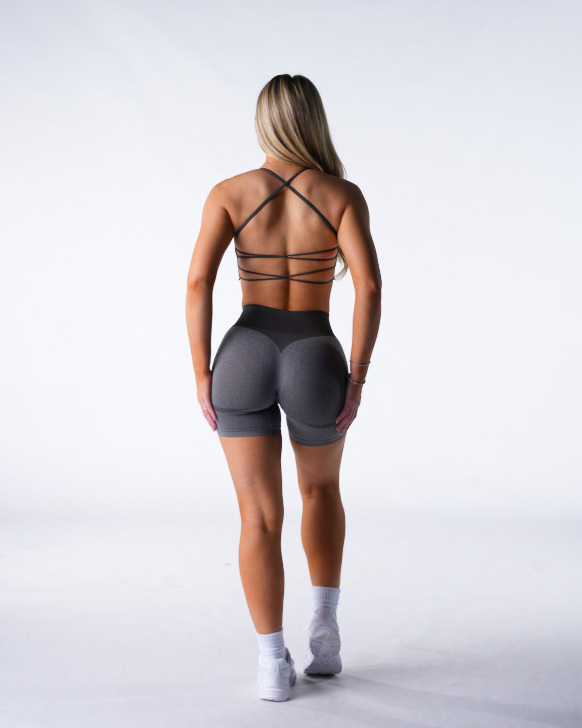 Carbon Knockout Seamless Shorts