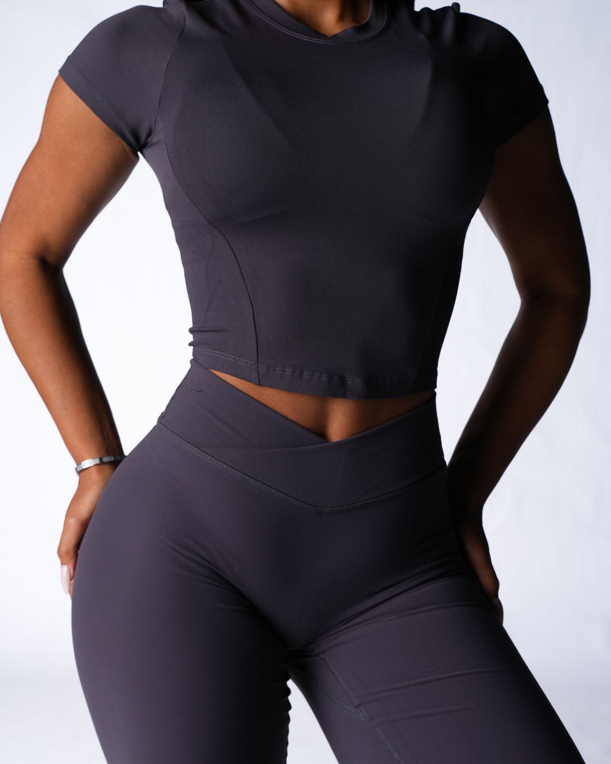Carbon Aera Straight Leg Pants