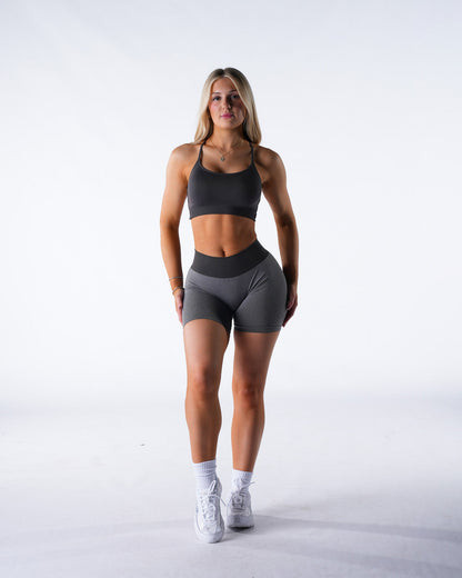 Carbon Knockout Seamless Shorts