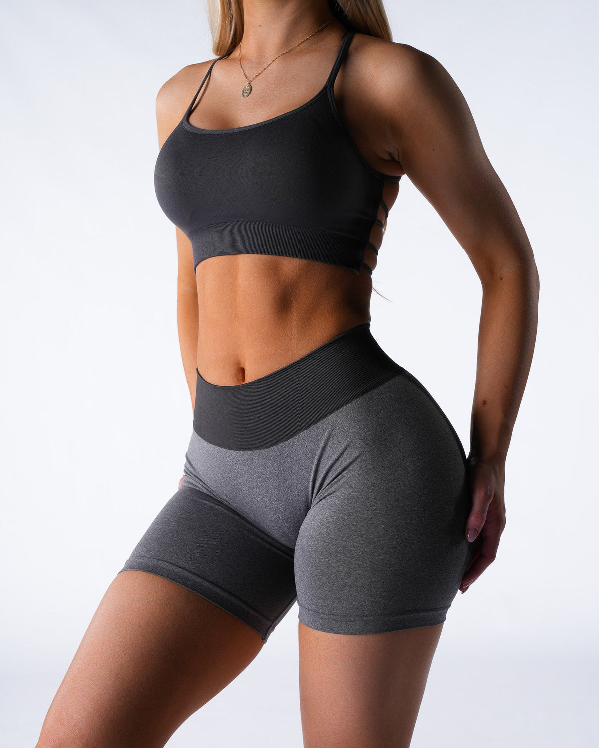 Carbon Knockout Seamless Shorts