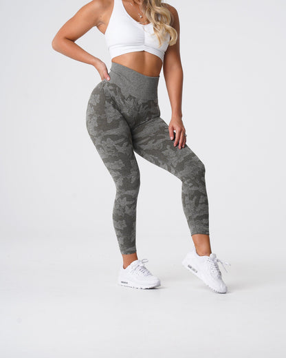Khaki Green Camo Seamless Leggings